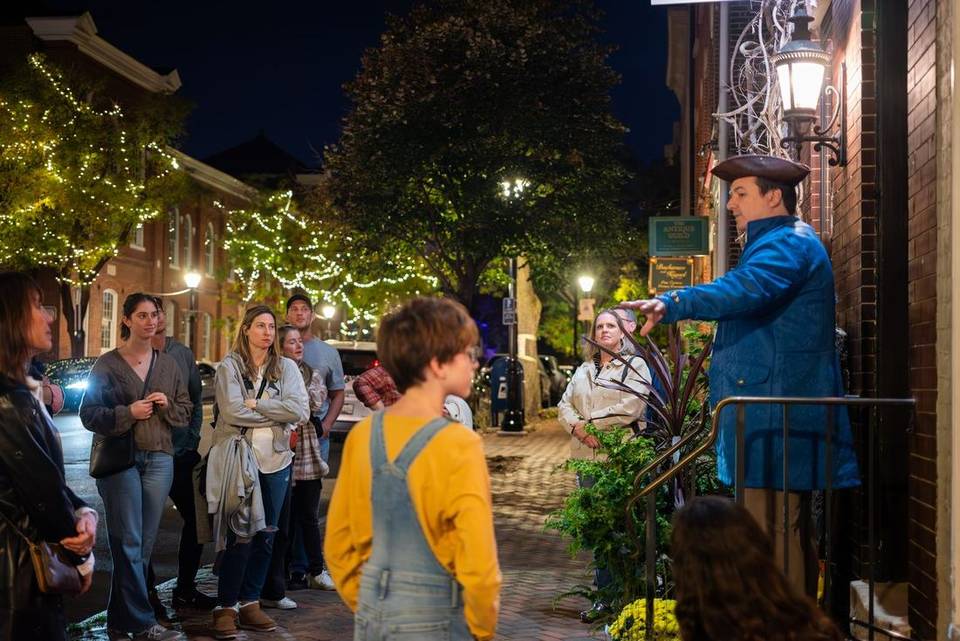 Alexandria ghost tour pub crawl