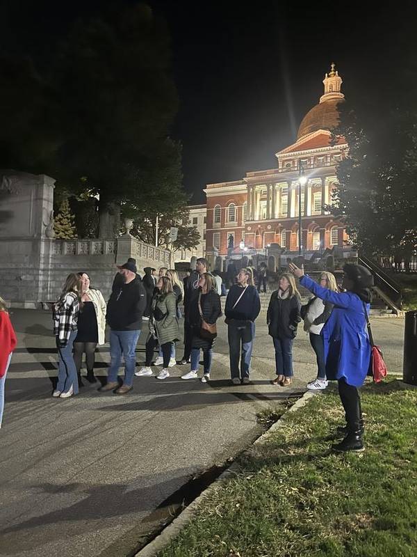 Boston ghost tour pub crawl
